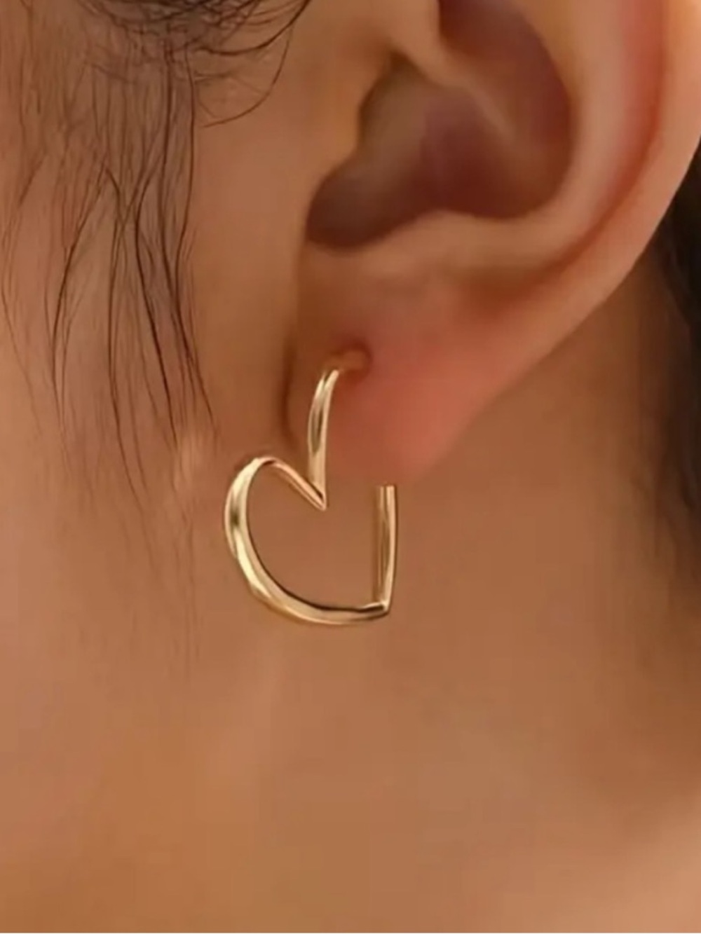 Gold Heart Hoop Earrings - Women's Jewelry